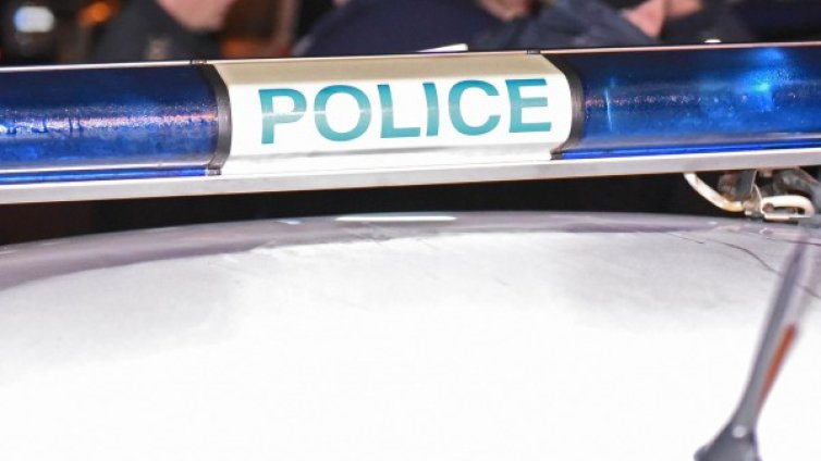 Без колан: Мъж катастрофира в дърво и загина