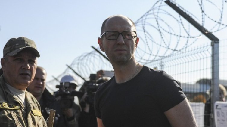 Украйна гради своята "Стена" по границата с Русия