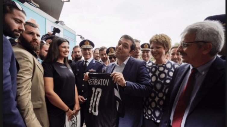 Бербоманията в Гърция завладя и Ципрас