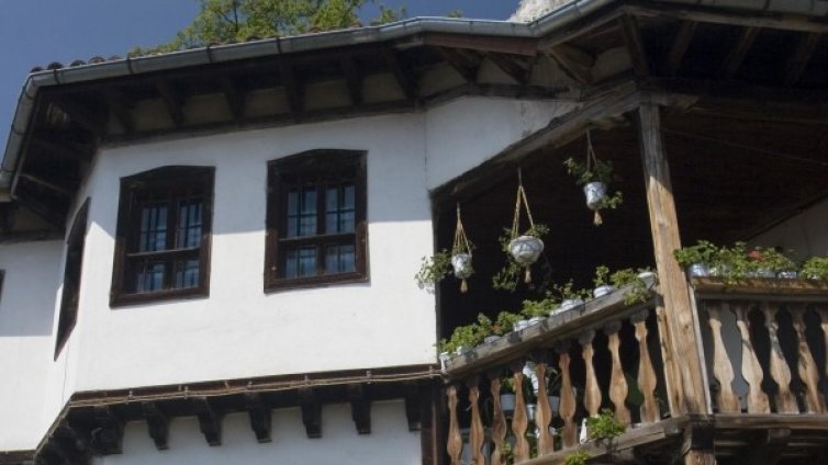 3300 наши туристически атракции - в онлайн регистър