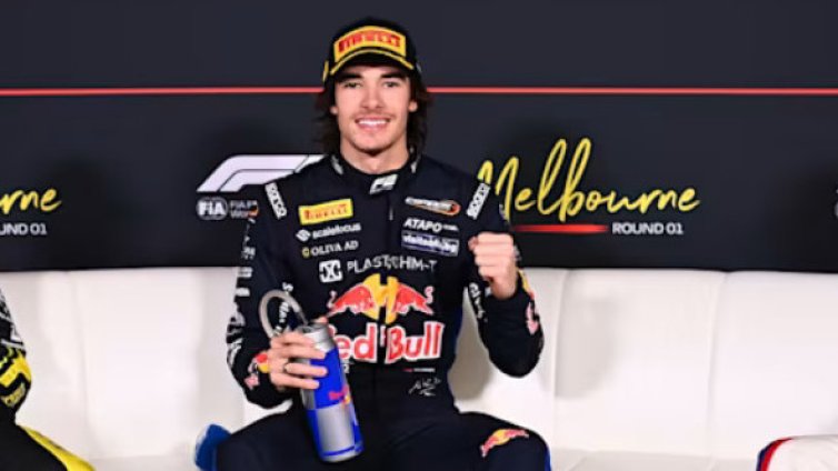 Фантастична първа победа на Никола Цолов във Формула 2