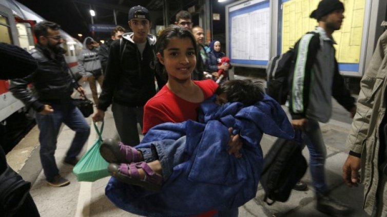 Разместването на бежанците из Европа започва