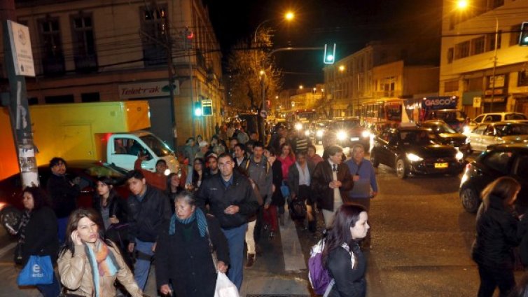 Мощно земетресение разтърси Чили &ndash; 8,3 по Рихтер!