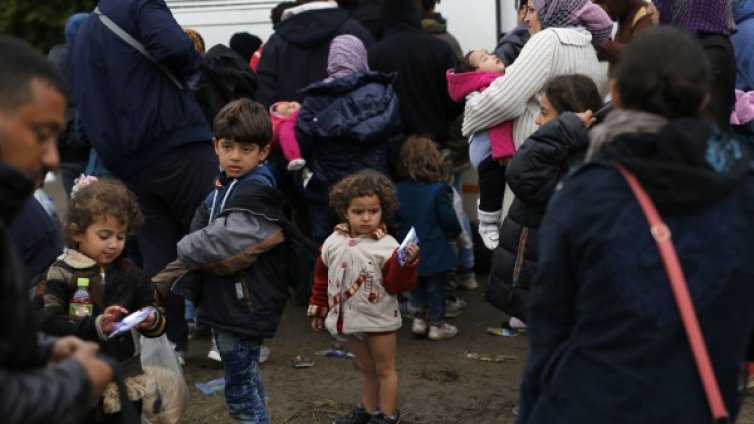 Мигрант се жали в Сърбия: Най-лошо бе в България!