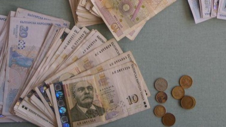 Търговци продават цигари на ученици, КЗП ги глоби