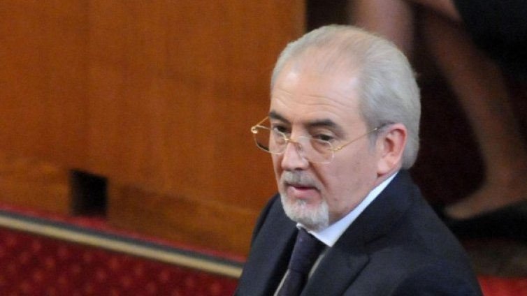 Култура или... културизъм? ДПС учи на български 