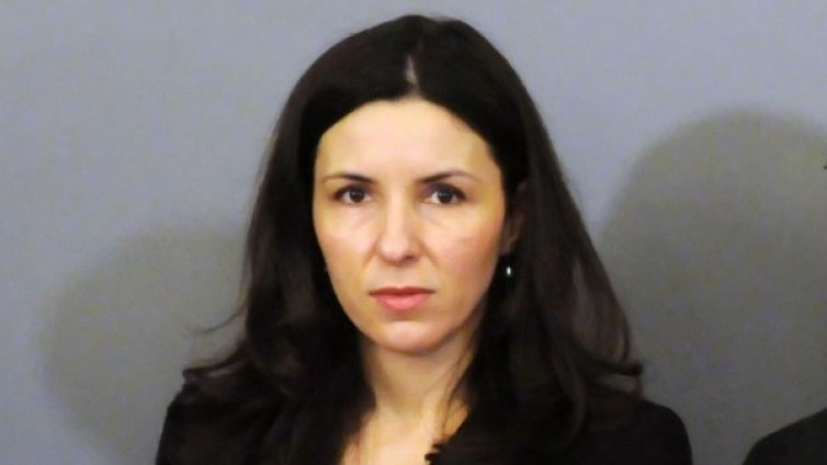 ЕК в сблъсък с ЕП, избирайки българката Илияна Цанова