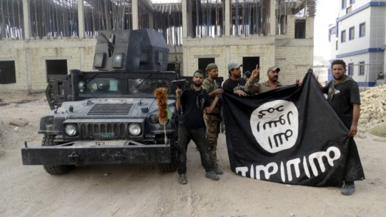 "Ислямска държава" взе 200 граждани за заложници