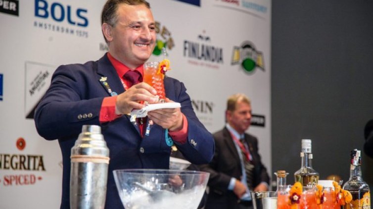Българин &ndash; най-добрият барман в света