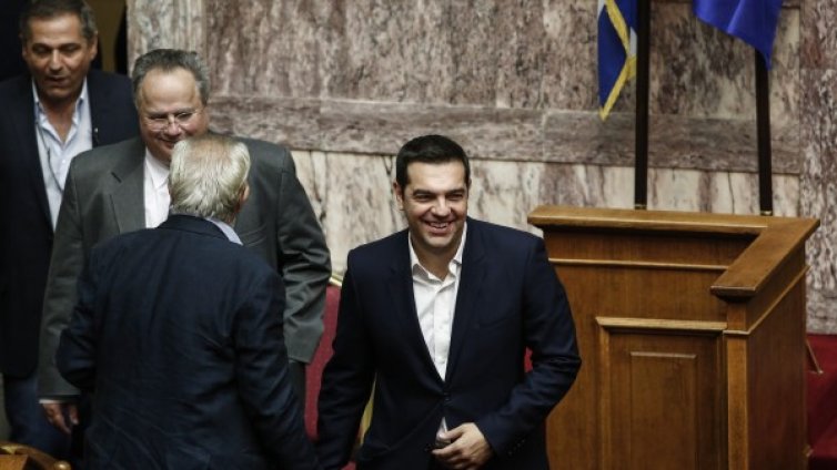Нови икономии в Гърция предизвикаха протести