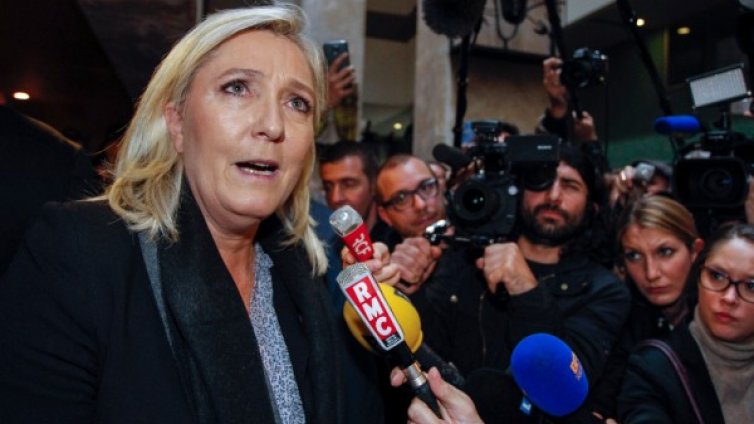 Прокуратурата поиска да отпаднат обвиненията срещу Марин льо Пен