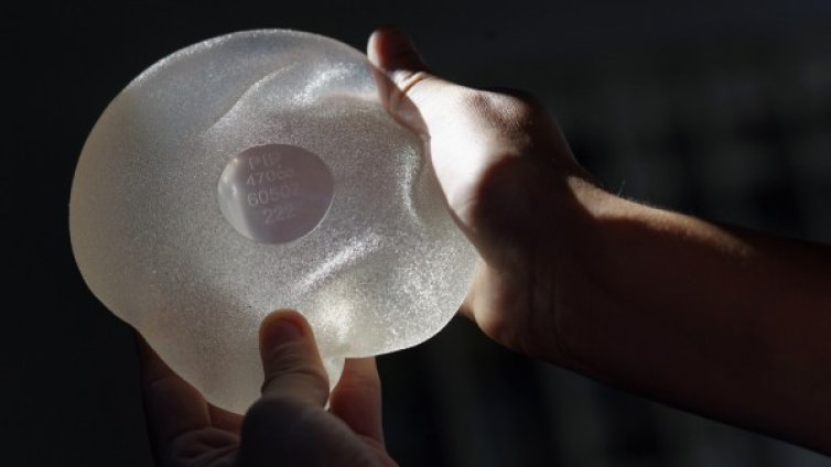 Вкарват ДДС в силикона и целулита