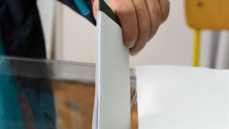 Гласуването в две стаички не било нарушение