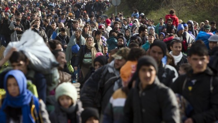 Поток от мигранти на германо-австрийската граница