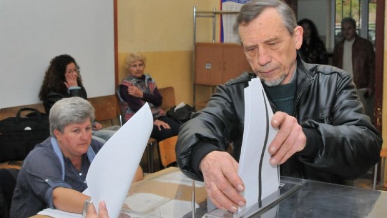 Кърджалийци като под строй &ndash; гласуват ли, гласуват
