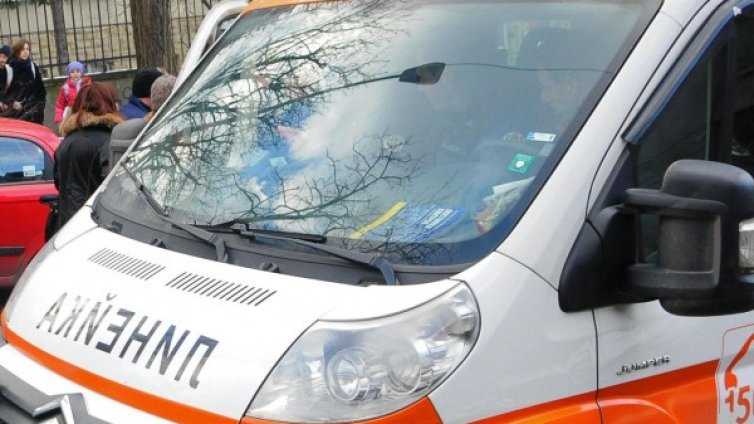 40-годишен почина след падане от 4-я етаж