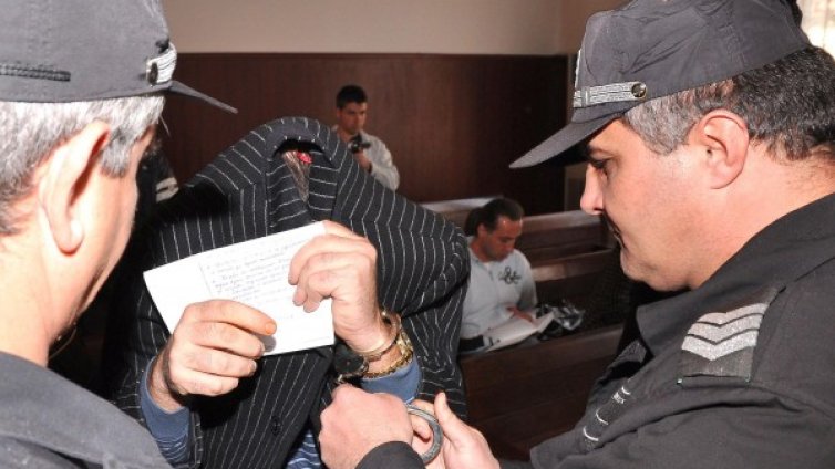Екстрадираме французин, обвинен в тероризъм