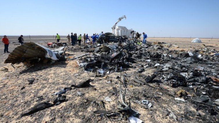 Лондон спря полетите до Шарм ел Шейх заради ИД 