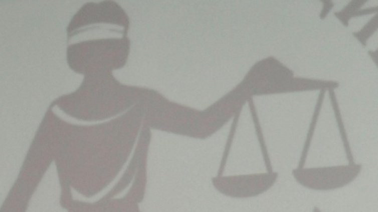 Полицай, убил младеж, изчезна, за да не лежи 7 г. в затвора