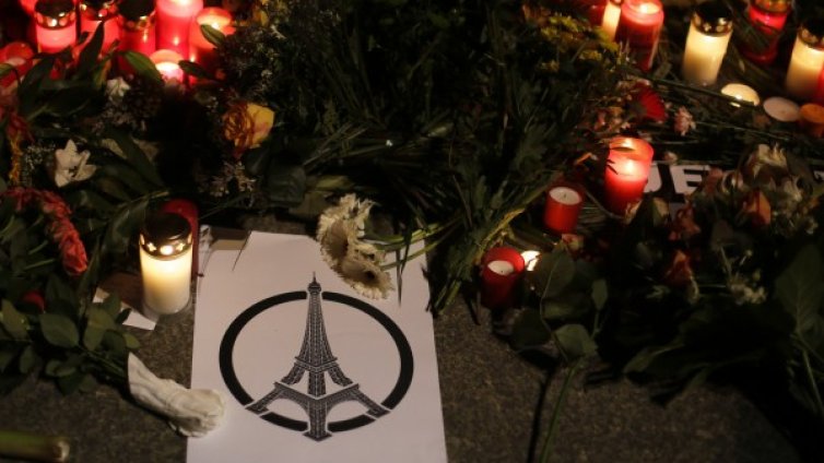 Светът е солидарен с Франция