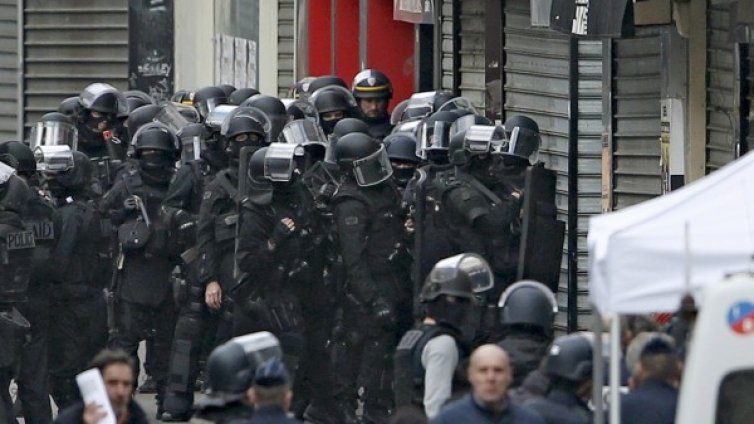 "Мозъкът" на атентатите в Париж е убит?