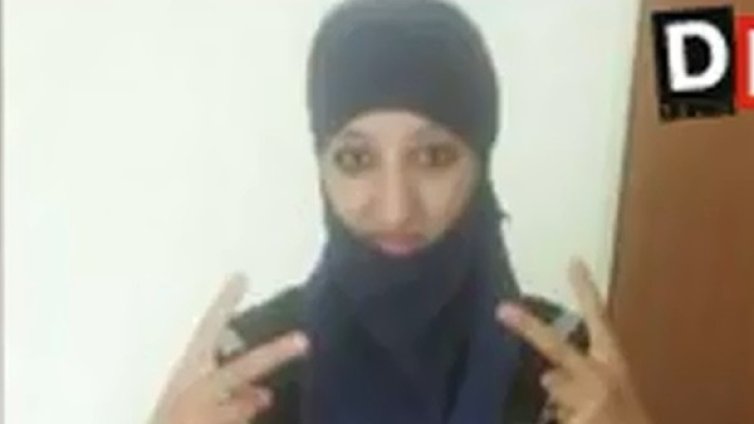 Хасна Аитбулахсен – първата жена камикадзе във Франция