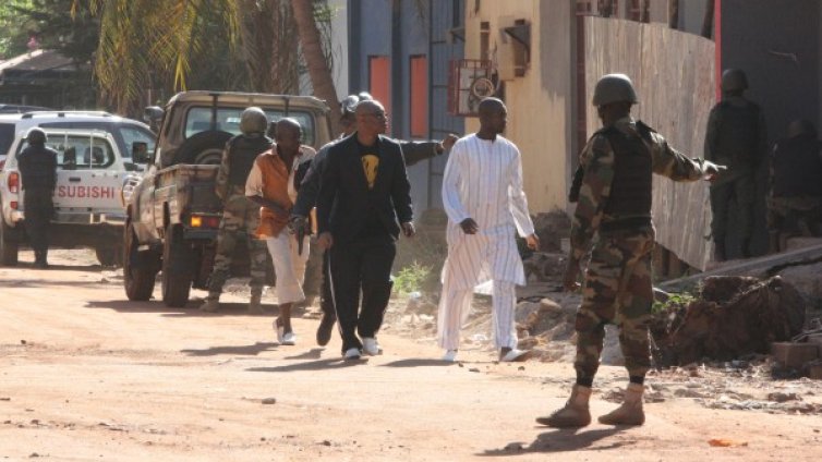 Най-малко деветима загинали в кървавия ад в Мали