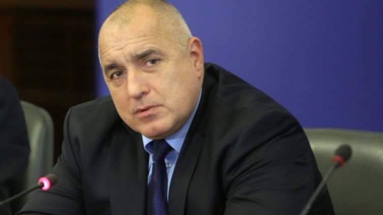 Борисов за сваления самолет: Това не са игра неща