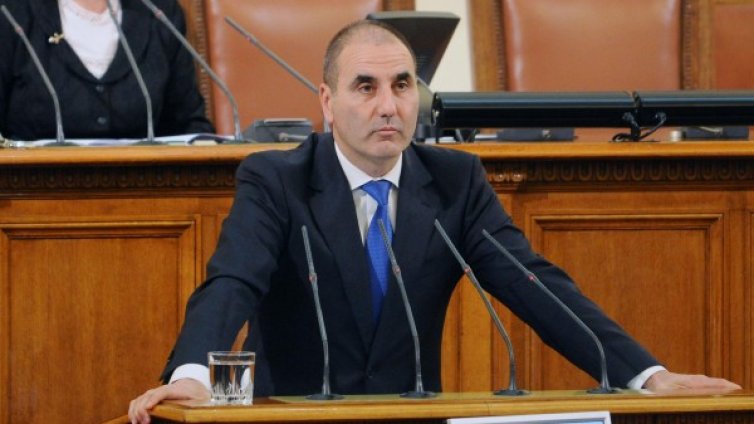 Да не взимаме страна Турция-Русия, зоват от ГЕРБ
