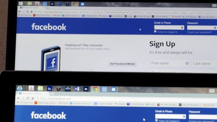 Google трие най-много заявки във Facebook 