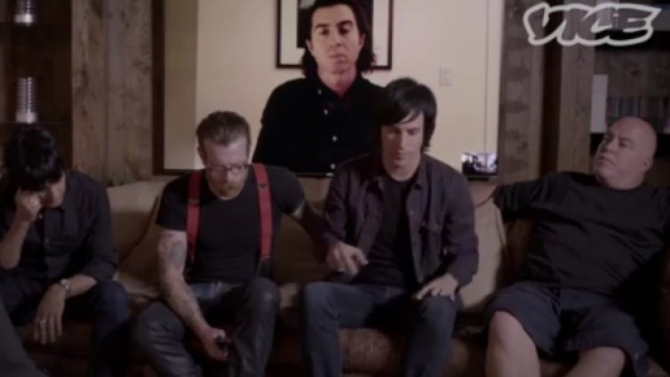 Eagles of Death Metal за "Батаклан", ужасът... и волята за живот