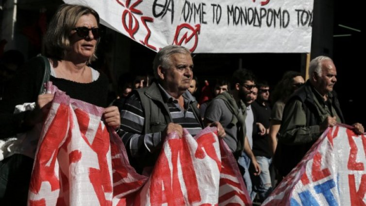 Гръцки пенсионери: Не можем да живеем с ?300!