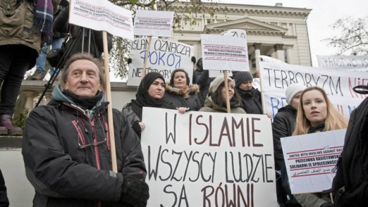 Мюсюлмани протестираха в Полша срещу тероризма