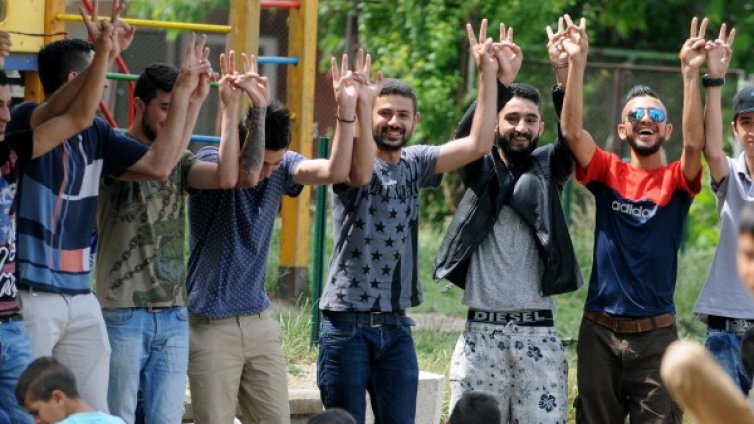 Слабите ангели &ndash; под прикритие сред бежанците у нас 