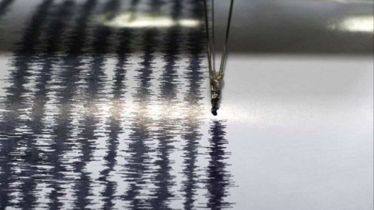 Паника в Турция &ndash; 5,5 по Рихтер разтресе Бингьол