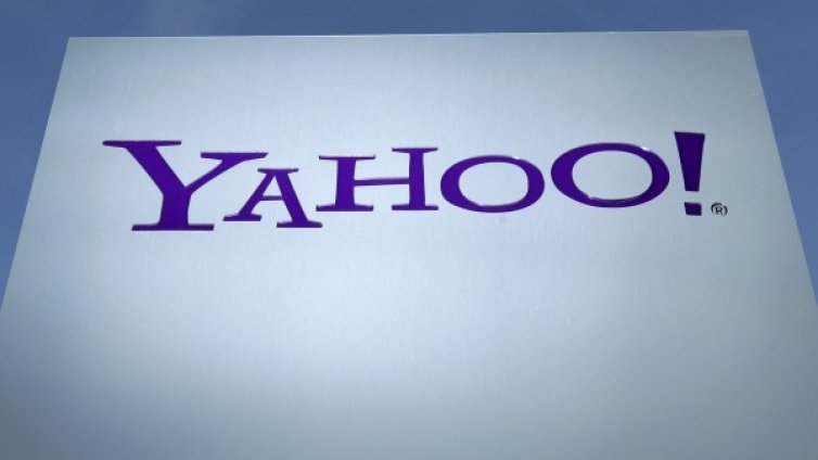 Alibaba дава заден за онлайн бизнеса на Yahoo 