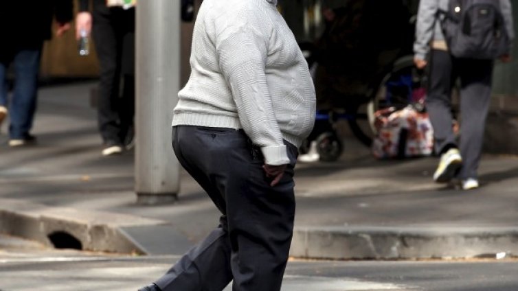 Мазнините около талията са вредни, дори да сме слаби