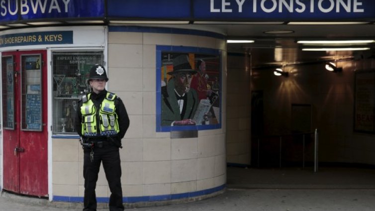 Уличаващи кадри на GSM-а на вилнелия с мачете