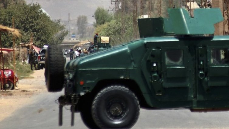 Талибани атакуваха летището в Кандахар