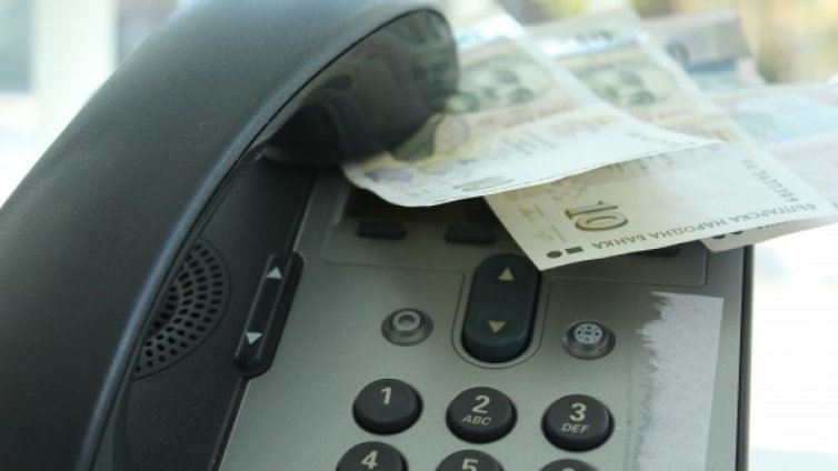 Мними полицаи разпитват пазарджиклии по телефона