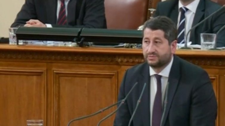 Има ли министерски дефицит след прибързаните оставки?