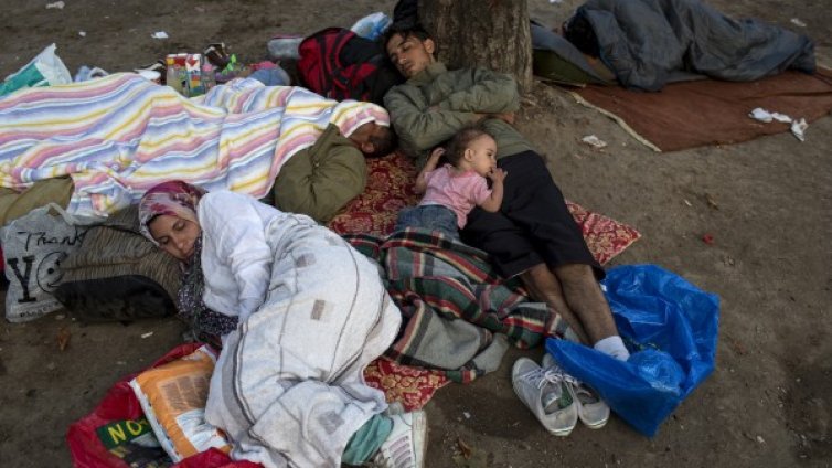 Турция няма да спре бежанците без контрол от ЕС