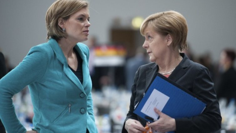 Юлия Кльокнер! Тя ли ще наследи Ангела Меркел?