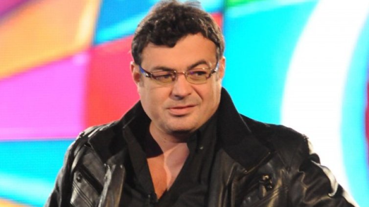 Пепи, в гимназията не те набих, но сега...