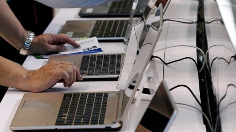 Следят подозрително поведение с нова технология във Франция 