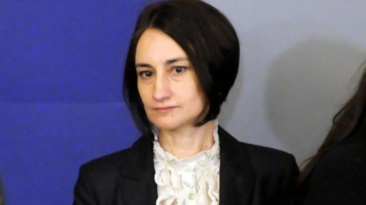 Деяна Костадинова оглави кабинета на Плевнелиев