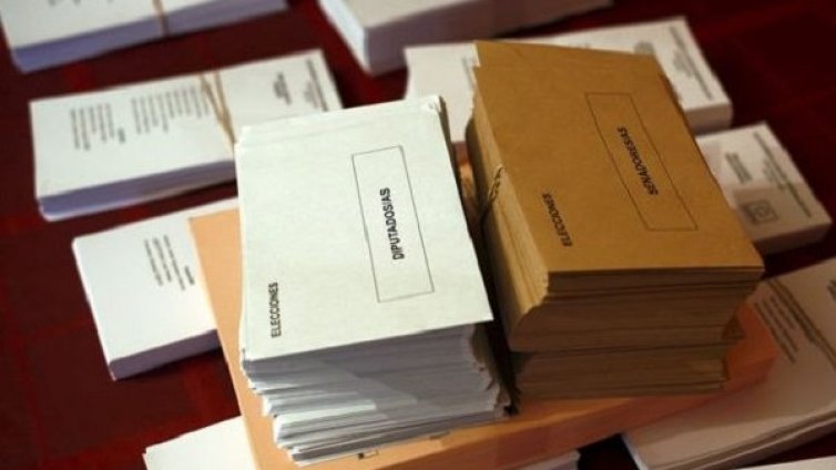 Исторически избори се провеждат в Испания