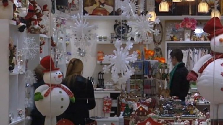 Суматохата около Коледа &ndash; изнервя ли ви?