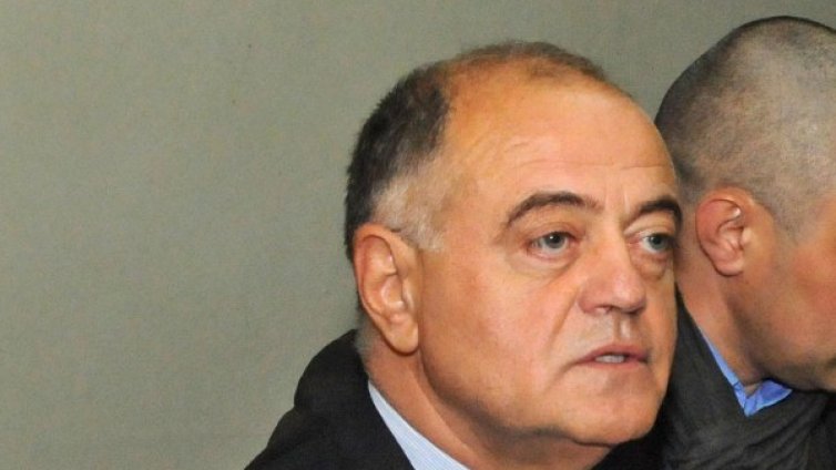 Ген. Атанасов не ще да е шеф на вътрешната комисия