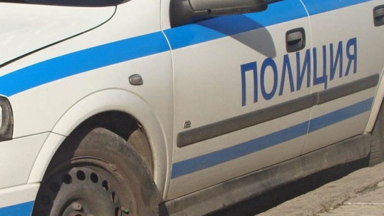 Крадец сви оборота на магазин в Кърджали